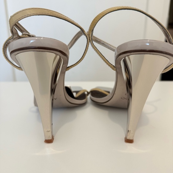 📦 MOVING SALE: ALDO Tan and Silver Strappy Heels - Picture 3 of 8